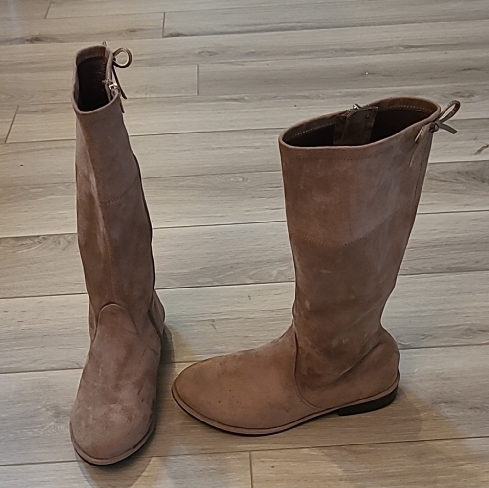 Girl's Stuart Weitzman Taupe Suede Heeled Boots Size 3 - Picture 4 of 16